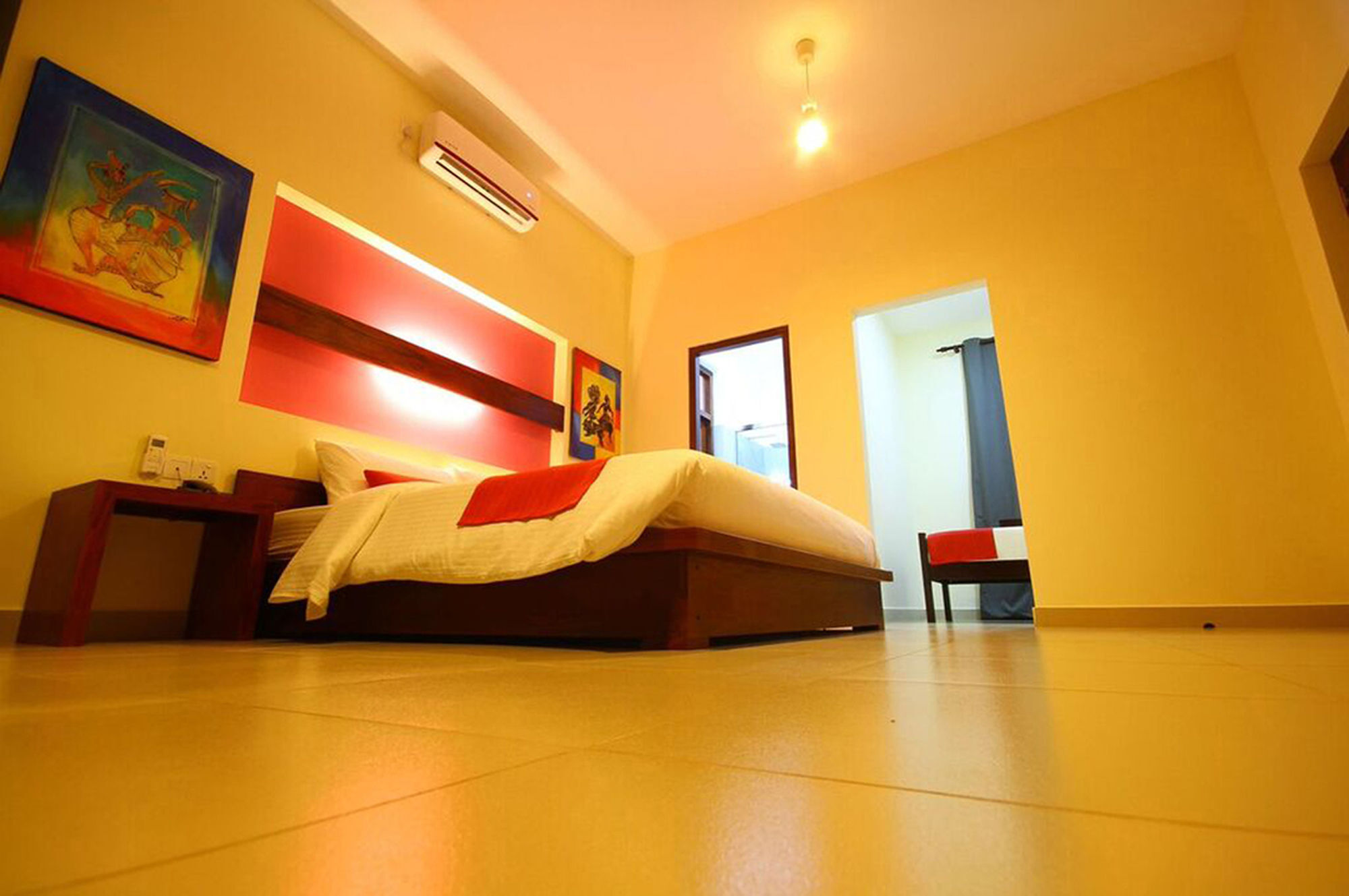 Sea Breeze Deluxe Inn Negombo Extérieur photo